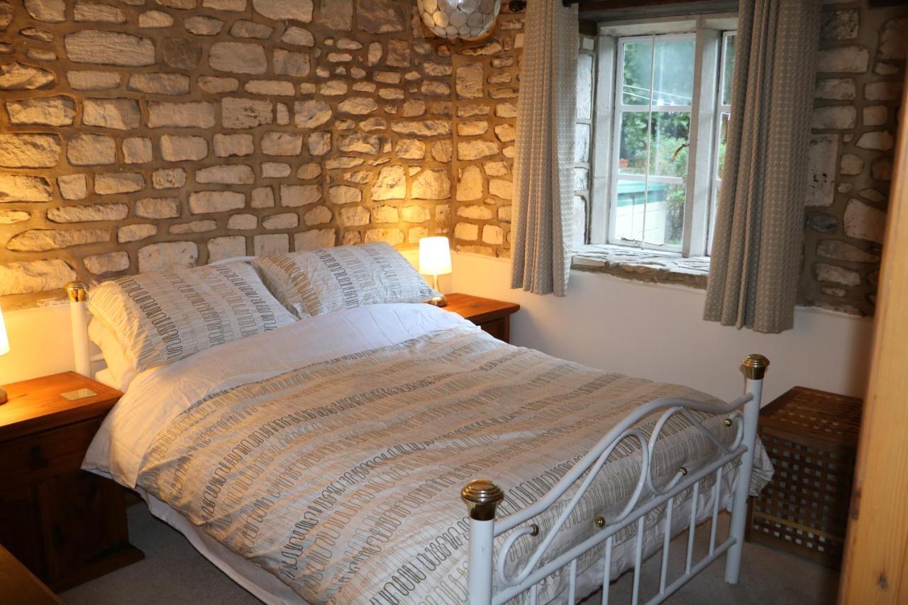 Flat 1 - The Old Mill - Bowbridge Lock - Stroud Apartment Stroud  Bagian luar foto